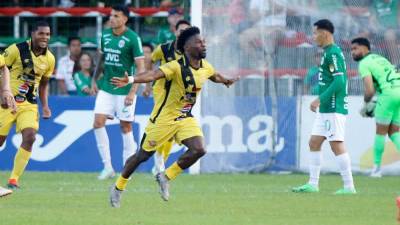 Un golazo de Marlon ‘Machuca’ Ramírez le dio el empate al Génesis 1-1 contra el Marathón.