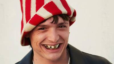 El cantante mexicano Peso Pluma.