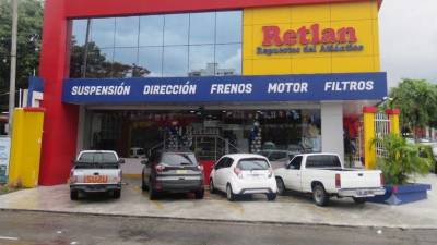 La reconocida empresa automotriz conmemora más de tres décadas manteniendo en pie los vehículos de toda Honduras.