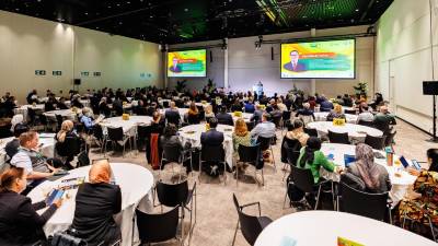 La 3ª Conferencia sobre Aceites Vegetales Sostenibles contó con la presencia de cerca de 250 participantes de 16 países, incluidos países productores y consumidores. Los líderes expusieron sobre el potencial del sector para contribuir a la seguridad alimentaria global.