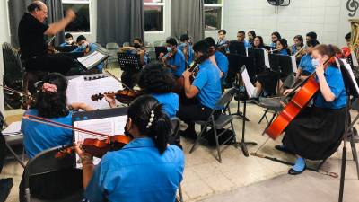 Hoy conmemora la fecha con un concierto dedicado al cuerpo consular sampedrano.