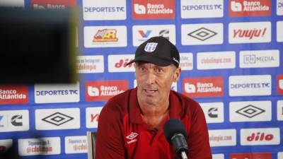 Pedro Troglio ya no quiere asistir más a las conferencias de prensa.