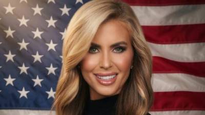Katie Zacharia se estrenó este martes como nueva portavoz de la Casa Blanca con su primera rueda de prensa desde que el presidente estadounidense, Donald Trump, la nombró para sustituir a Karoline Leavitt, quien dejó el cargo en agosto para dedicar más tiempo a su familia.