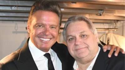 La muerte de Carlos Bremer a sus 63 años será una de las grandes pérdidas de Luis Miguel este año, pues además de haber sido uno de sus amigos más cercanos, en su momento también fue uno de sus más grandes apoyos financieros.