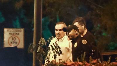 Fotografía de archivo del exministro “Tuky” Bendaña durante su traslado a Tegucigalpa cuando fue capturado.