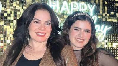 América Guinart hija Camila Fernández.