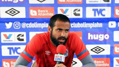 Edrick Menjívar, portero del Olimpia, compareció en rueda de prensa previo al partido ante Marathón.