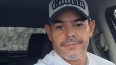 Las cámaras de seguridad del centro comercial y los testimonios de las personas que se encontraban en el lugar son las principales evidencias que analiza el Ministerio Público para identificar a los responsables del asesinato del empresario Milton Omar Rápalo Suazo, ocurrido el lunes en San Pedro Sula.