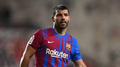 Sergio ‘Kun‘ Agüero tiene demandado al FC Barcelona.
