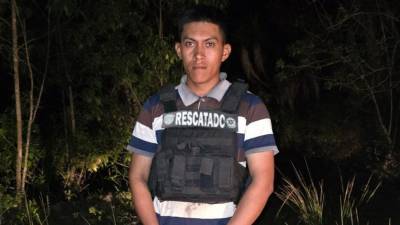 Un albañil de 27 años fue localizado sano y salvo en una zona montañosa de Marcala, La Paz, luego de que presuntamente simulara su propio secuestro y exigiera el pago de un millón de lempiras para supuestamente recuperar su libertad, informó la Unidad Nacional Antisecuestros (UNAS-DPI).