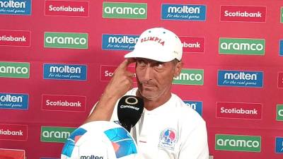 Pedro Troglio compareció en rueda de prensa en la previa del partido del Olimpia contra el Antigua de Guatemala.