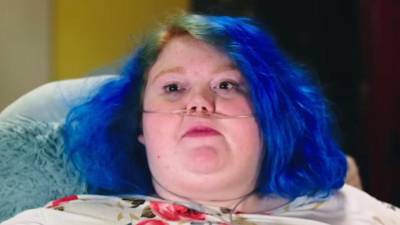 El mundo del entretenimiento se encuentra de luto luego de que se confirmará el fallecimiento de Dolly Martínez a los 30 años de edad.