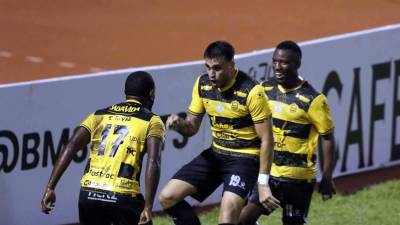 Ramiro Rocca le dio el triunfo al Real España ante la Real Sociedad con su gol en el minuto 91.