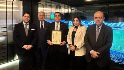 El presidente de la Fundación Diunsa recibió en Madrid el Premio Iberoamericano de mecenazgo por su destacada labor social.