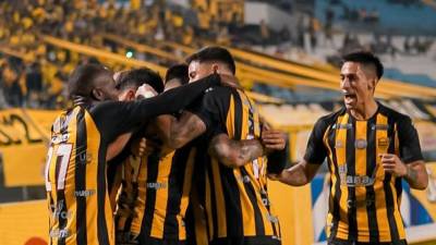 El Real España le ganó por 3-2 al Vida en el estadio Olímpico en el cierre de la jornada 17 del Torneo Clausura 2023.