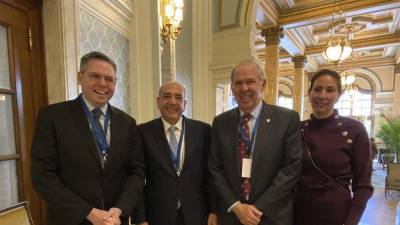 Desde 2021, ThinkHUGE ha movilizado casi $6 mil millones en inversiones que crearán alrededor de 150,000 nuevos empleos de manera sostenible.