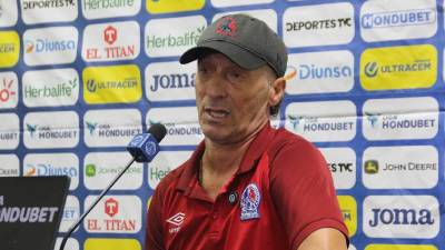 Pedro Troglio tras el empate en la final de ida entre Motagua y Olimpia.