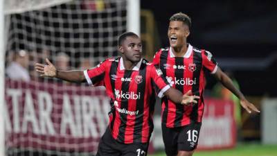 Alex López y Alajuelense, a la final de Copa Centroamericana