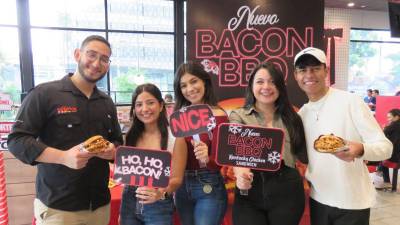 El equipo de Grupo Comidas: Manuel Rodríguez, Graciela Cruz, Nineth Zavala, Jenssi Rodríguez y Christian Duarte.