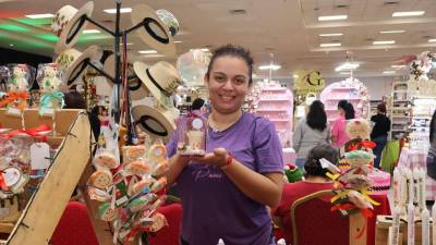 Desde ya los emprendedores se preparan para ofrecer los mejores productos de la temporada en el bazar navideño.