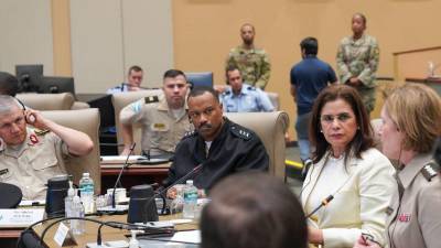 Abogada Rixi Moncada durante el encuentro con las Fuerzas Armadas de Estados Unidos.
