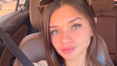 Victoria Luz Cantero, de 25 años, fue detenida e imputada por la muerte de su novio Matías Julián Álvarez Guardia, de 29 años, tras un ataque con arma blanca ocurrido el domingo en una vivienda ubicada en Resistencia, provincia de Chaco, Argentina. La joven habría reconocido ante un policía que atacó a su pareja luego de una discusión.