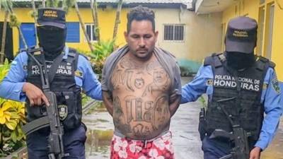 Agentes de la División Anti Extorsión y Asociaciones Terroristas (DAET) capturaron el 18 de octubre de 2026 a Sergio Lizandro Cruz Méndez, de 44 años, conocido con el alias de “Machín”, señalado como integrante de la Mara Salvatrucha (MS-13), durante un operativo en la aldea Rigores, municipio de Trujillo, Colón.