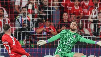 Kuerem Akturkoglu del Benfica se encargó de anotar el primero de los goles ante Atlético de Madrid.