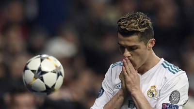 Cristiano Ronaldo se convirtió en figura del Real Madrid y salió a la Juventus, en donde ganó cinco títulos: dos ligas (2018/2019 - 2019/2020), dos Supercopas (2018 y 2020) y la Copa Italia (2021).