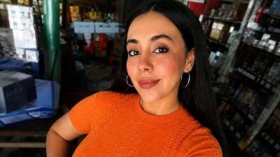 Daniela Alejandra Ramos Fernandes, de 18 años y originaria de Tela, Atlántida, fue asesinada a balazos durante la noche en el sector céntrico de Coxen Hole, Roatán.