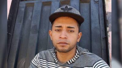 El hondureño Jairo Noel Baca se encontraba reventando cohetes en las afueras de la colonia donde residía la medianoche del 24 de diciembre, acto que hizo enfurecer a un vecino que lo atacó y lo asesinó.