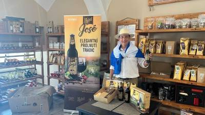 Su cerveza se llama José y es todo un éxito en la República Checa.