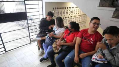 Los colectivos de Libre aseguran que continuarán con las acciones de protesta, si no les cumplen con plazas laborales.