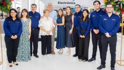 Diunsa continúa su plan de expansión con la apertura de su tienda número 21 a nivel nacional, localizada en la 7 Calle de San Pedro Sula. El moderno establecimiento cuenta con galería comercial, tecnología de eficiencia energética y una amplia variedad de departamentos para el hogar.