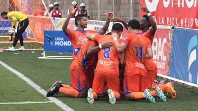 Lobos de la UPN y Juticalpa FC se miden en la sexta jornada del Torneo Apertura 2024.