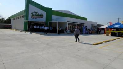 Así lucen las nuevas instalaciones de Supermercados La Colonia en la colonia López Arellano.