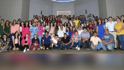 Laboratorios Finlay brinda más de 200 oportunidades de empleo tanto a nivel nacional como a nivel regional gracias a sus sedes en Guatemala, Nicaragua y El Salvador.