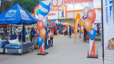 Con casa llena, La Mundial celebró su 60 Aniversario con su mega evento de El Pariceo Mundial, ofreciendo regalos, premios y un ambiente festivo inigualable.