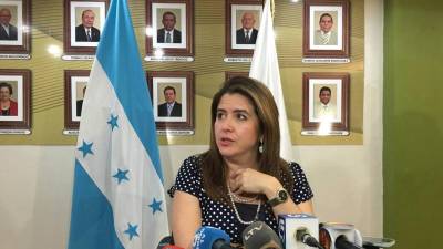 Abogada Cosette López, del Partido Nacional de Honduras.