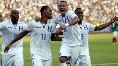 Honduras se prepara para llegar con buen ritmo a su debut en Brasil frente a Francia.