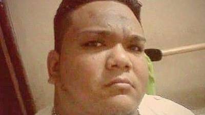 El cuerpo del occiso quedó dentro del establecimiento nocturno sampedrano.