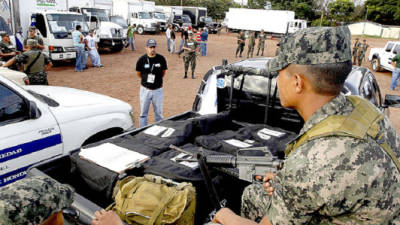 El material electoral es custodiado por las Fuerzas Armadas de Honduras, en conjunto con la Policía Nacional.