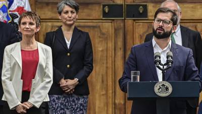 El presidente de Chile, Gabriel Boric, anunció hoy varios cambios en su gabinete tras el rechazo a la propuesta para una nueva Constitución.