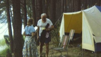 La filósofa y Juan Pablo II acamparon juntos en los 70. Foto cortesía BBC.