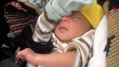 La bebé fue robada a su madre después de dar a luz en el Hospital Materno Infantil.