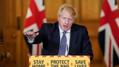 El primer ministro británico, Boris Johnson, brinda su primer conferencia de prensa tras superar el coronavirus./AFP.