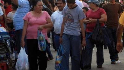 El PIB per cápita mide el nivel promedio de ingresos de la población. Honduras tiene uno de los más bajos de Centroamérica.