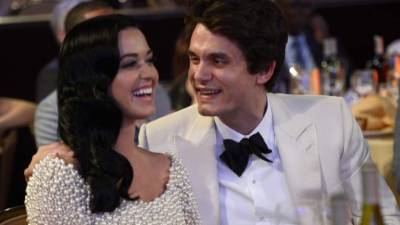 Katy y John en la entrega de los premios Grammy 2014.