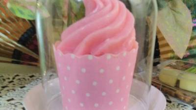 Jabón en forma de “cupcake” de Soaps by Angie C.