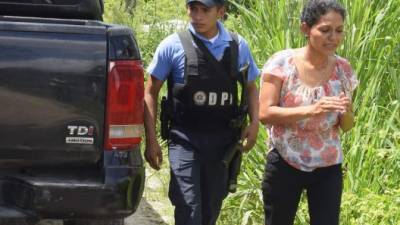 Francisca Mabel García fue detenida ayer por agentes de la DPI tras una inspección hecha a la casa en donde se decomisó la harina.